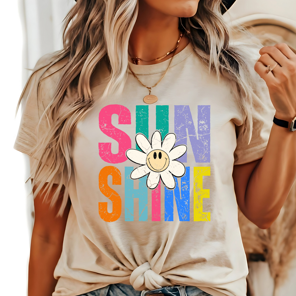 Sunshine Retro Smiley Daisy Shirt – Women's Unisex T-Shirt