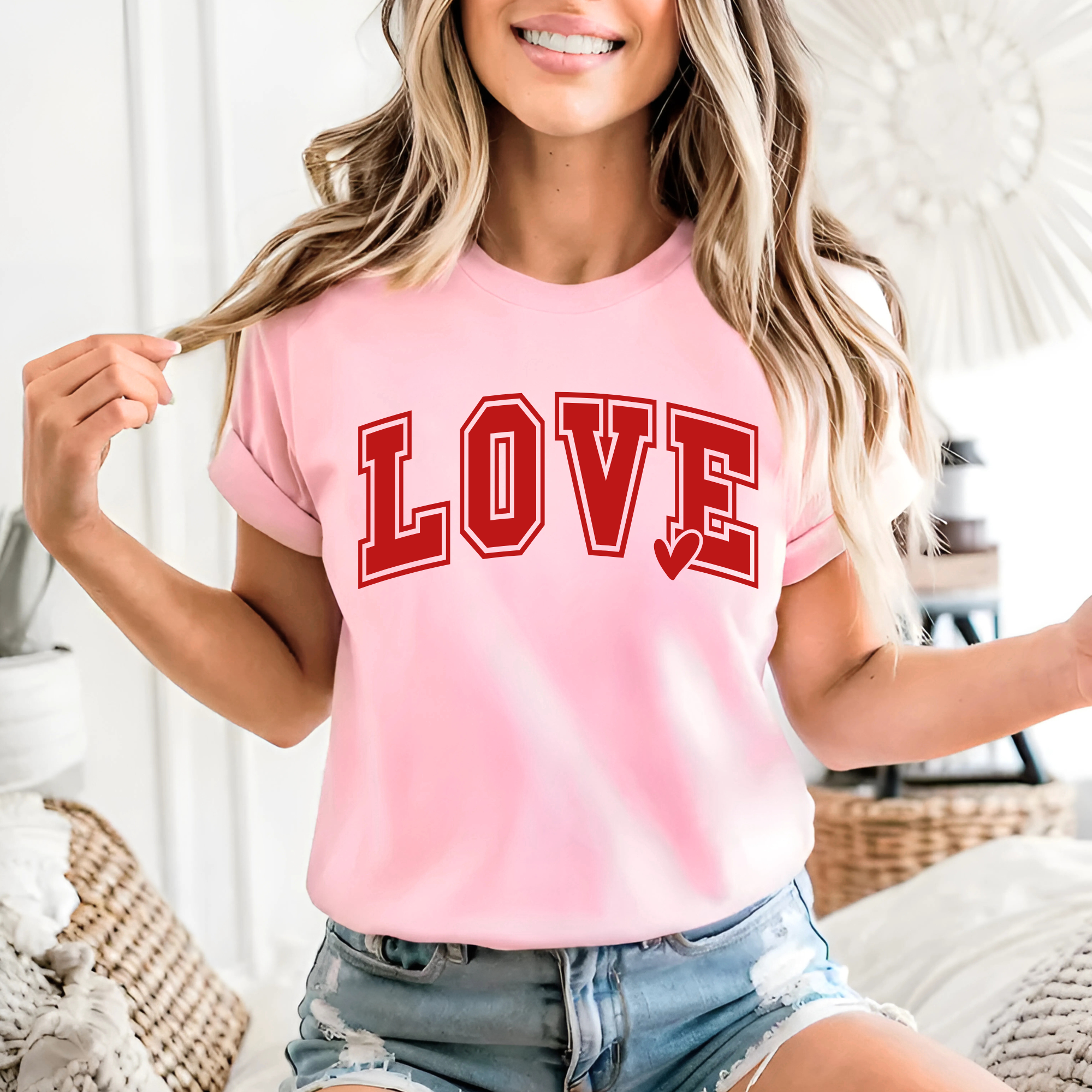 LOVE Graphic T-Shirt, Sweatshirt & Hoodie – Women’s Valentine’s Day Top